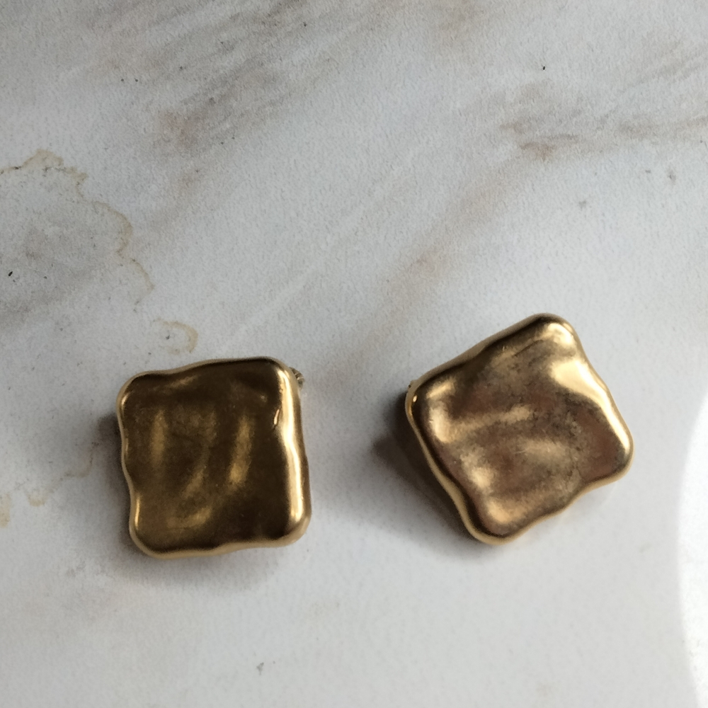 Gold Square clip on earrings